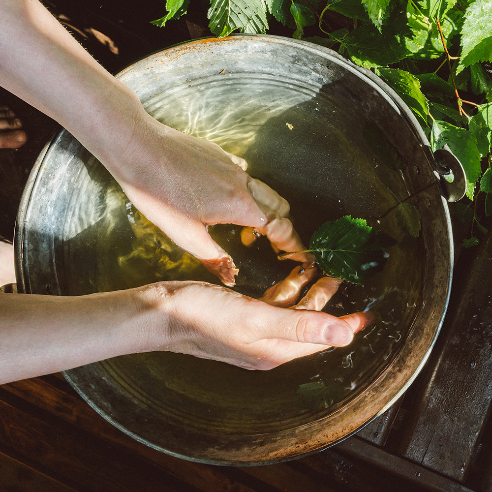 Sauna bucket_DSC9949-160_web.jpg__PID:29c9b341-b939-429e-be15-f410f87a542c